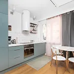Hoza 36 By Homeprime *